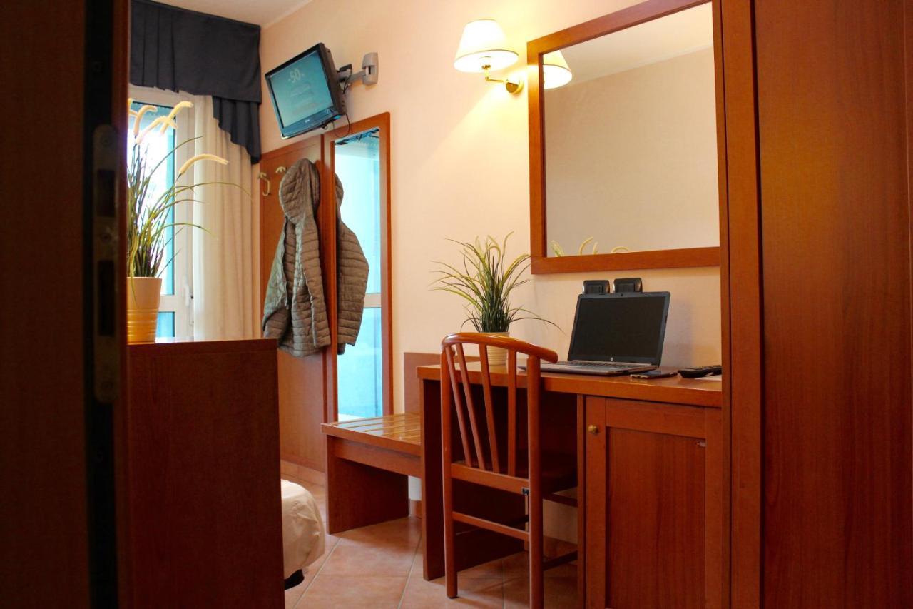 Hotel Jole Cesenatico Zewnętrze zdjęcie